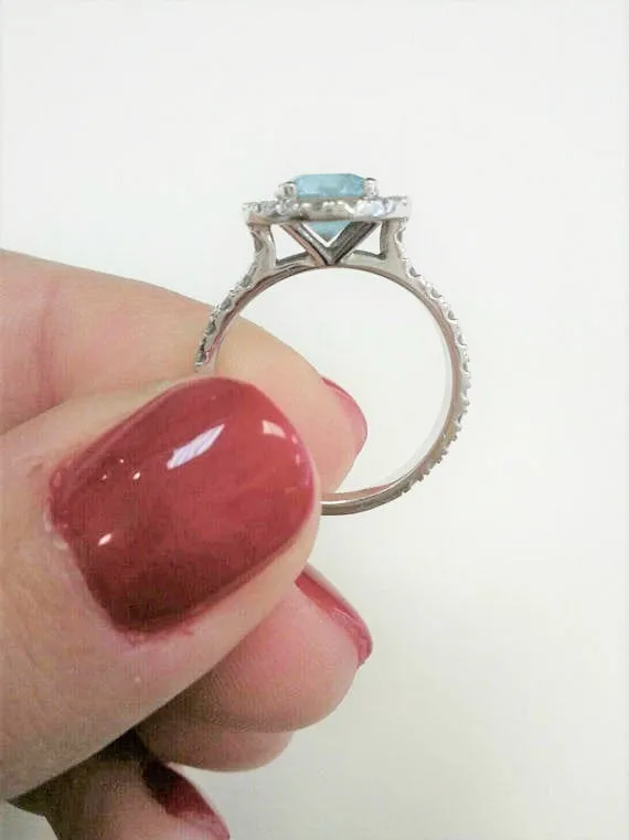 Aquamarine Gold Fashion Halo Ring