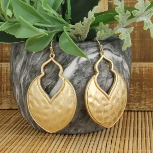Arabesque Hammered Earring In Gold
