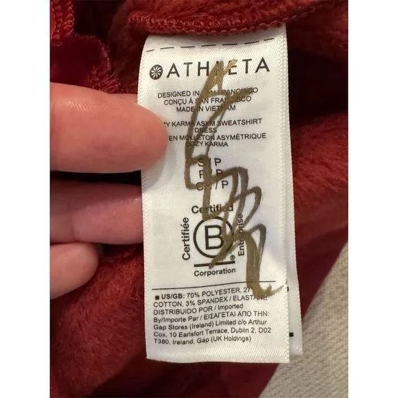 Athleta Women's Karma Funnel Neck  Pullover Sweatshirt Red Size Small