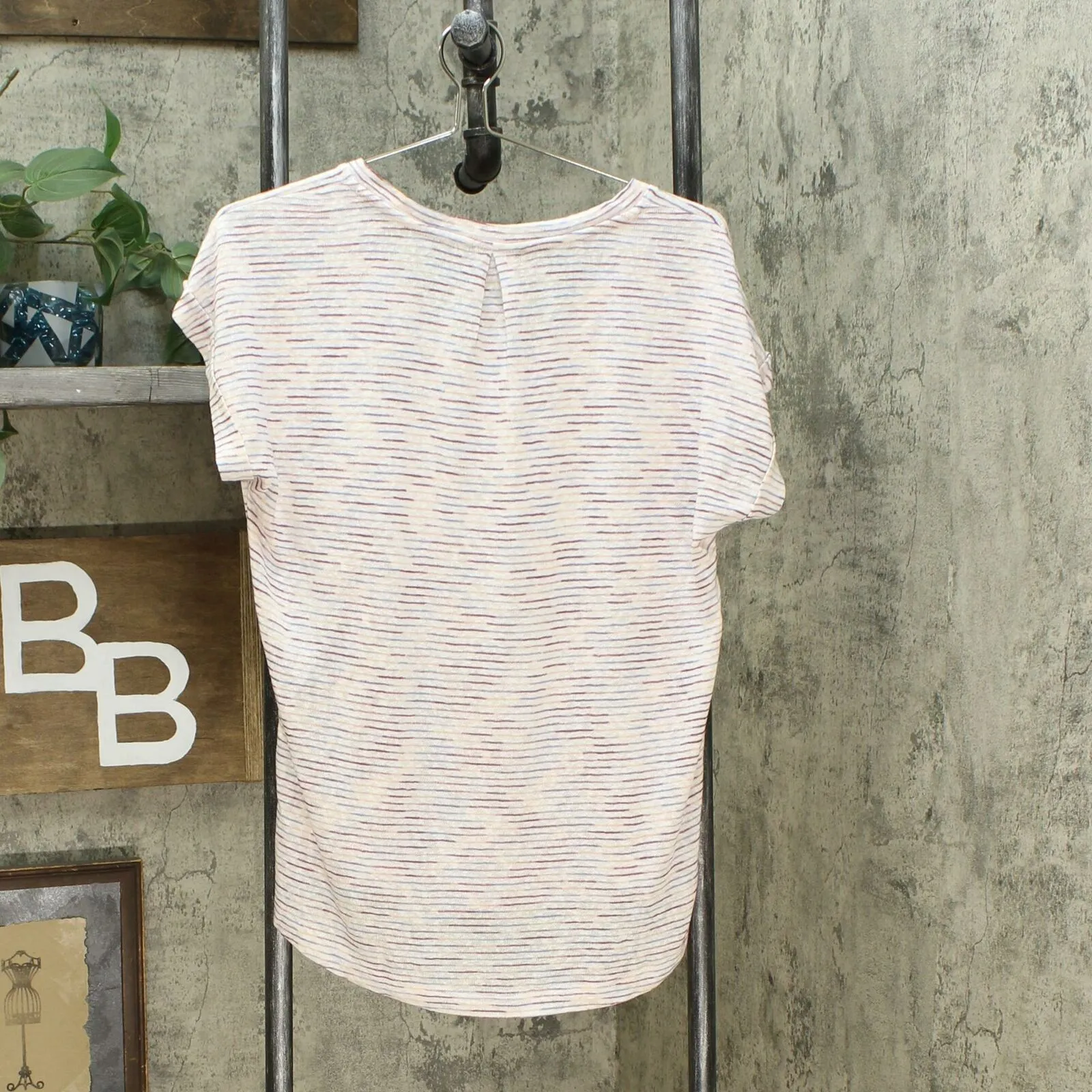 B Collection by Bobeau Women's Roll Cuff Back Pleat V-Neck Slub Knit T-Shirt