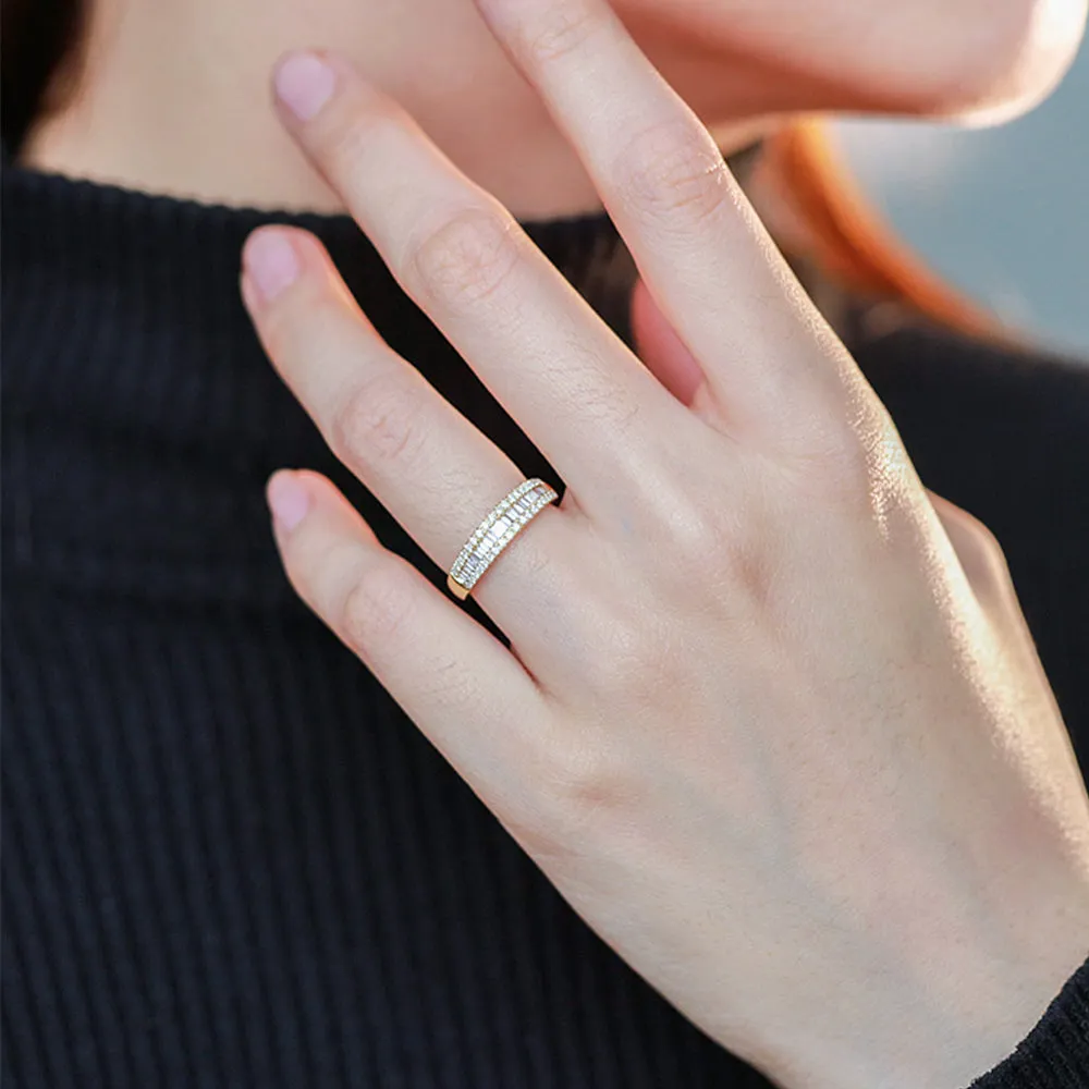 Baguette and Round Diamond Fashion Ring