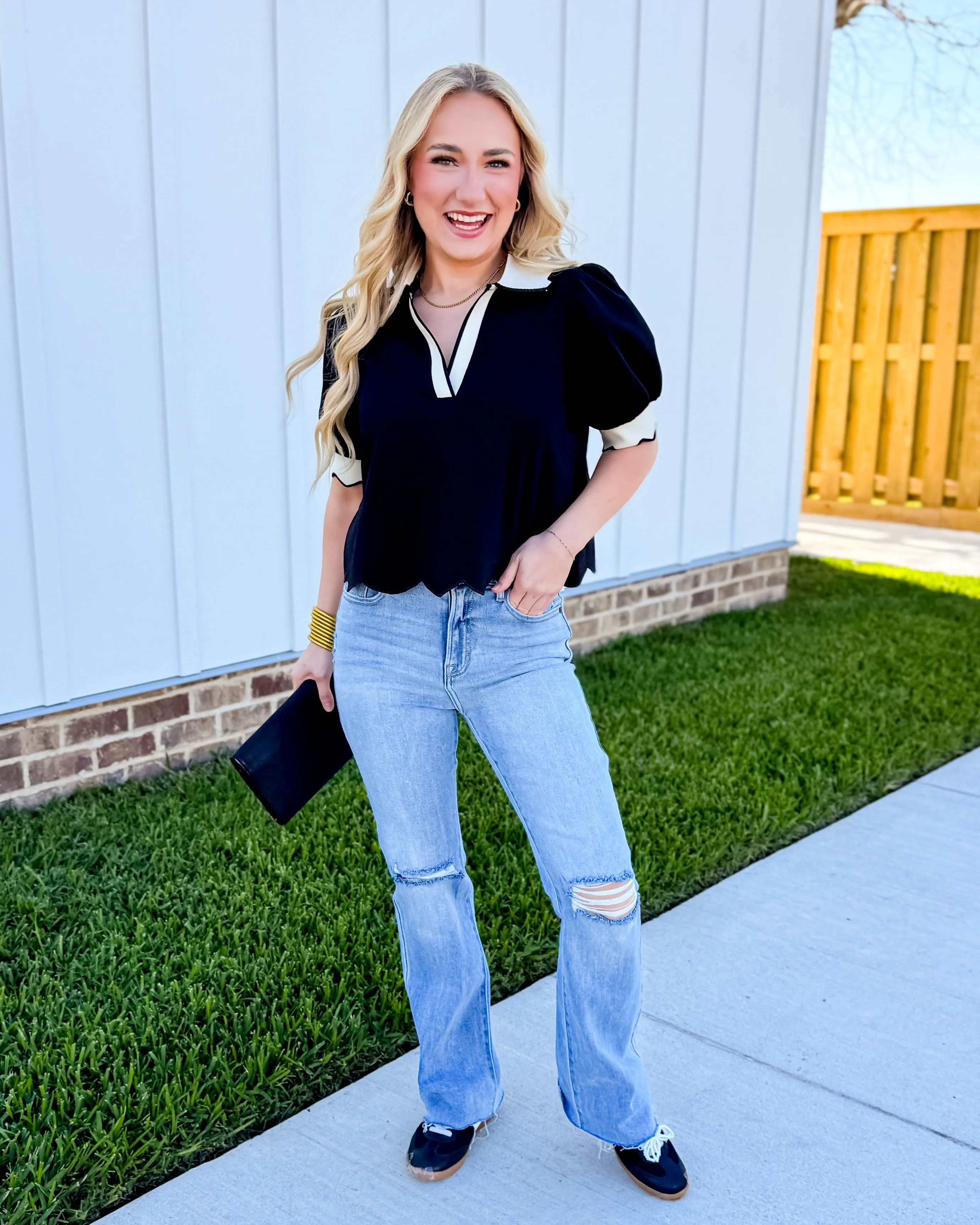 Black Puff Sleeve Scallop Hymn Top