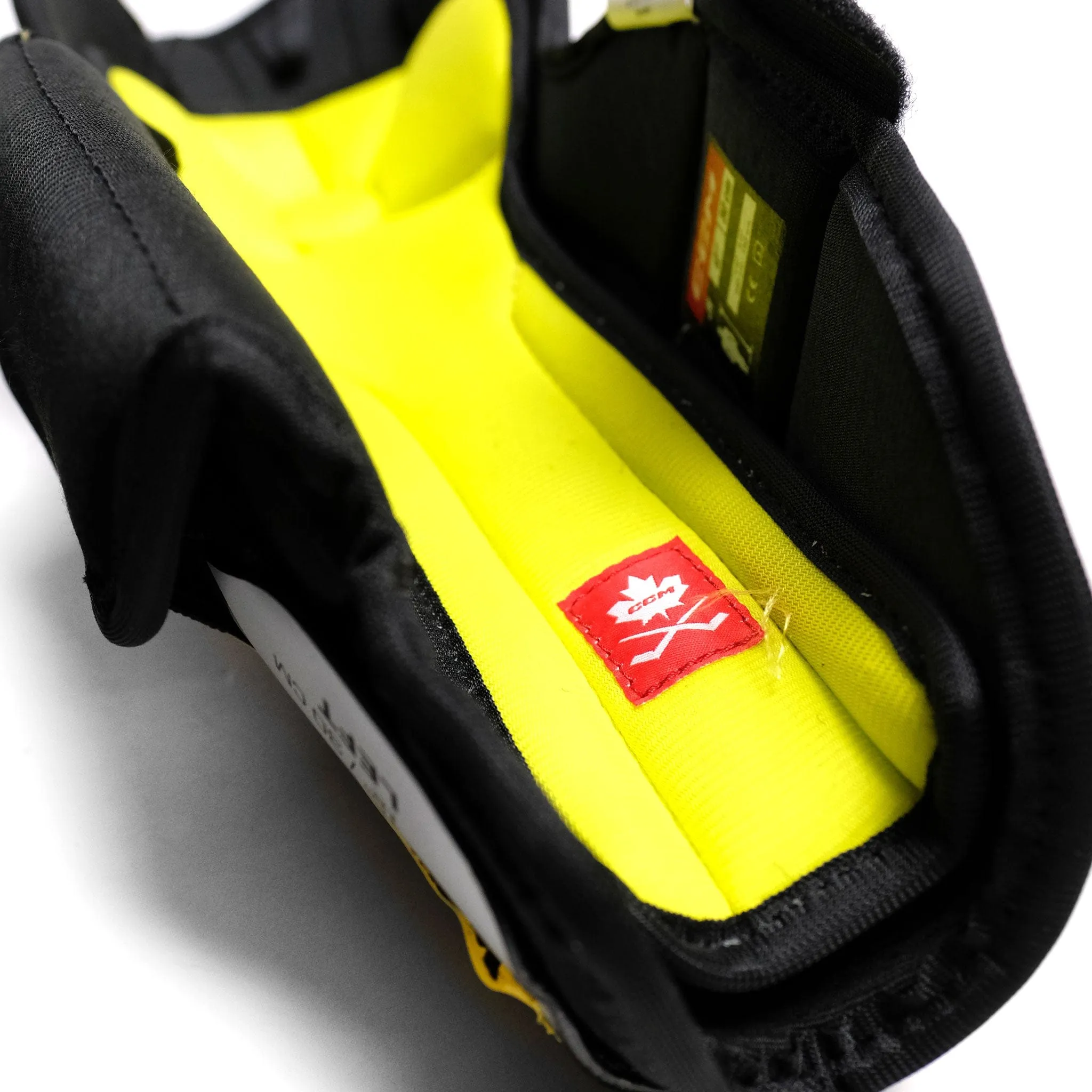 CCM Tacks Vector Junior Hockey Shin Guards
