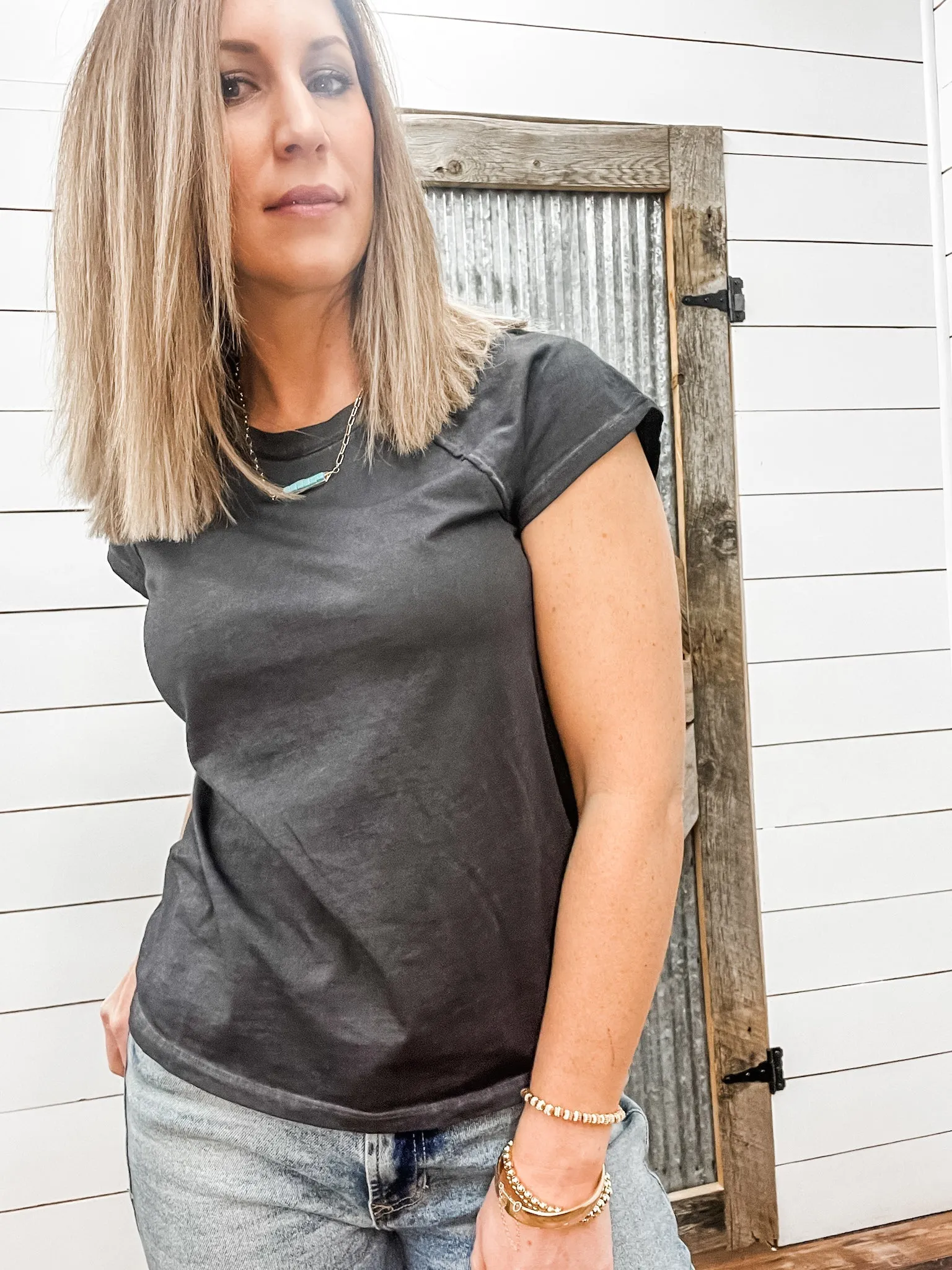 Cynda Tee Black