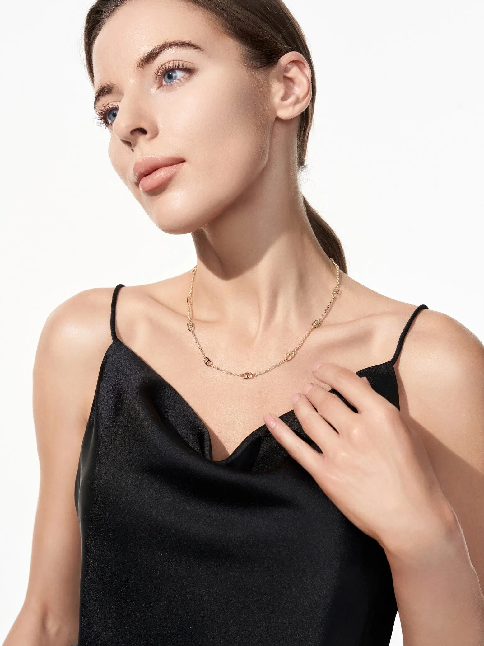 Delicate Od Chain Necklace