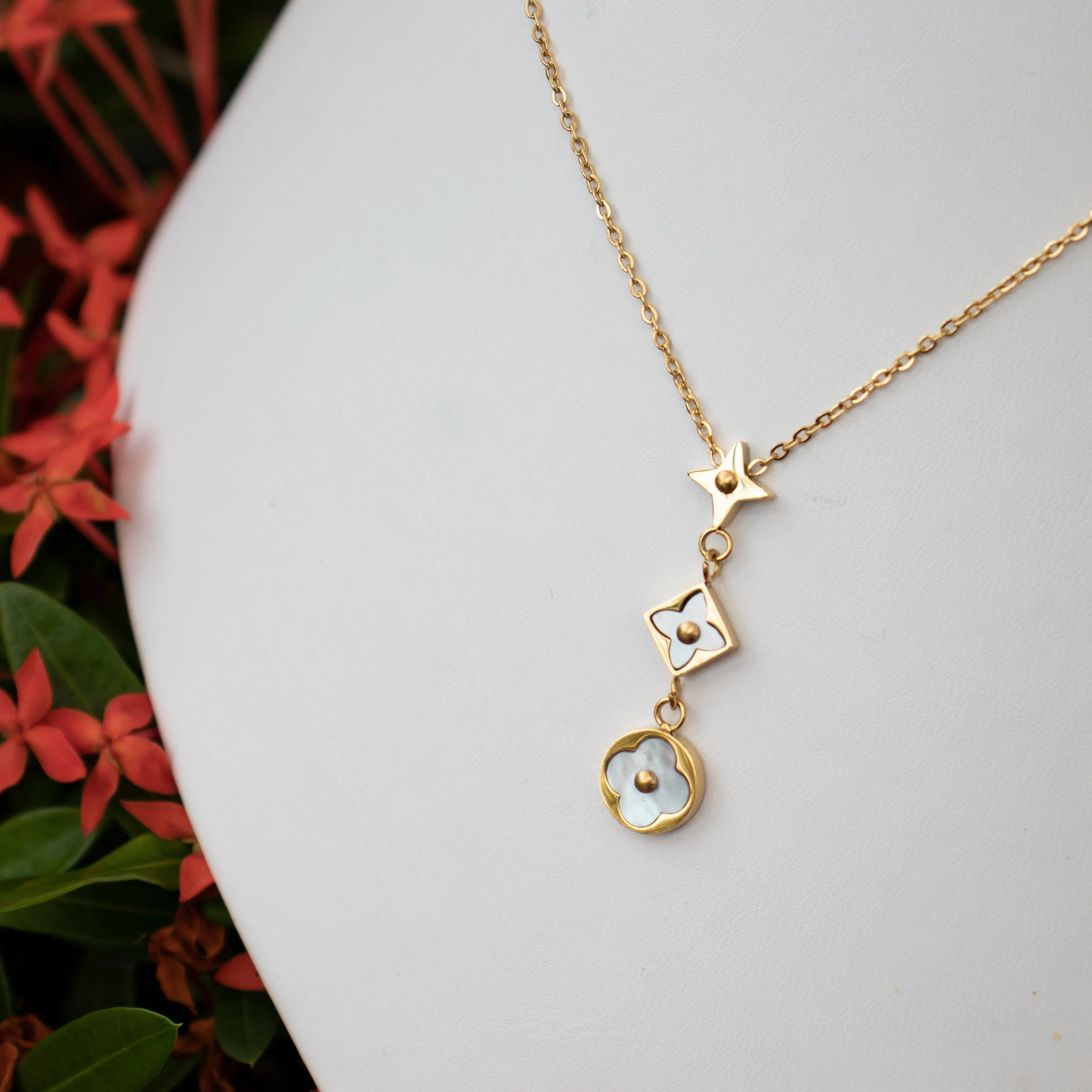 Four Leaf Clover 3 Flower Necklace - Gold and Rose Gold