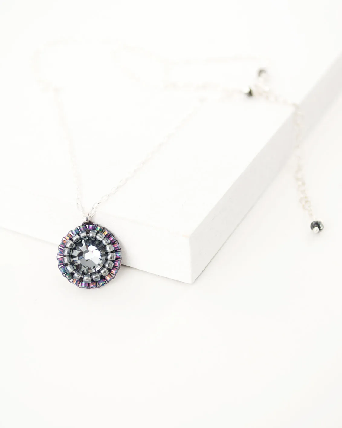 Gray pink beaded delicate swarovski necklace