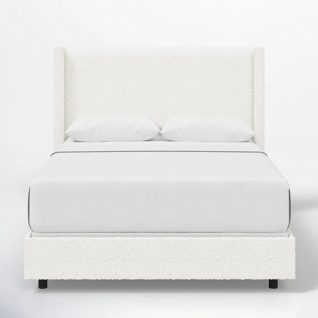 Hanson Upholstered Standard Bed Joss & Main Color: Classic Snow Boucle Size: Twin