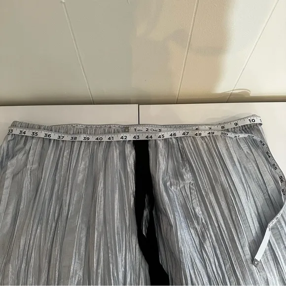 J. Crew Collection knee-length skirt in crinkled nylon skirt Size XXL