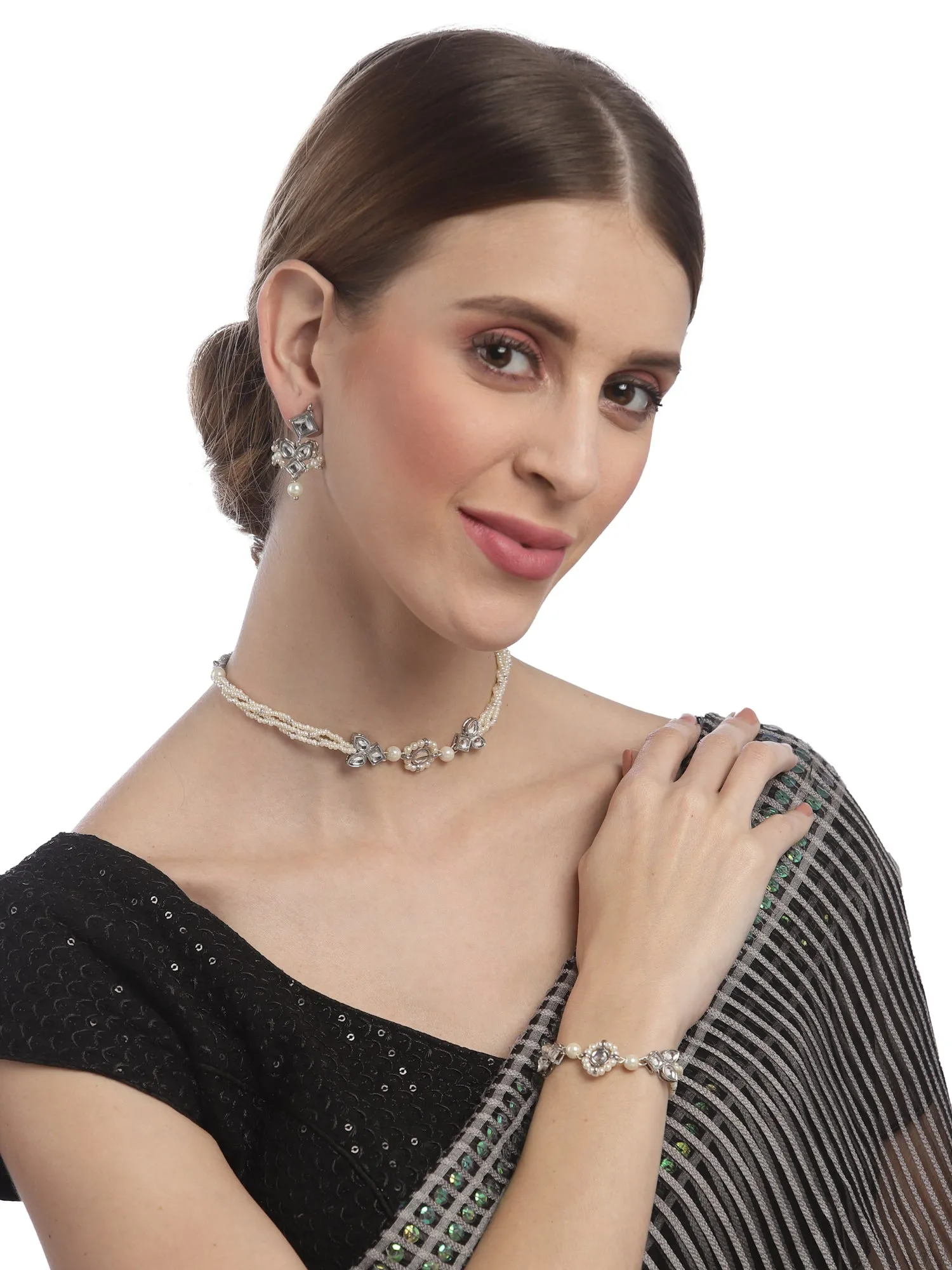 Karatcart Oxidised Silver Necklace with Earrings and Bracelet