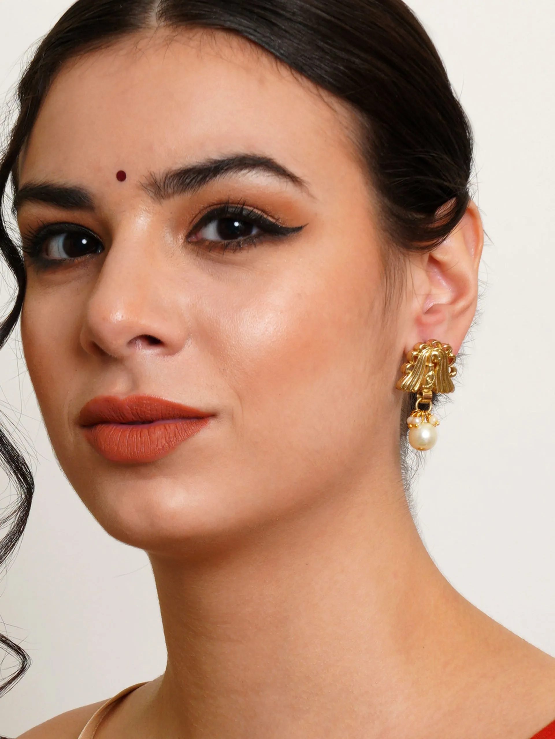 Karatcart Set of 4 Handcrafted Kundan Earrings Combo for Women