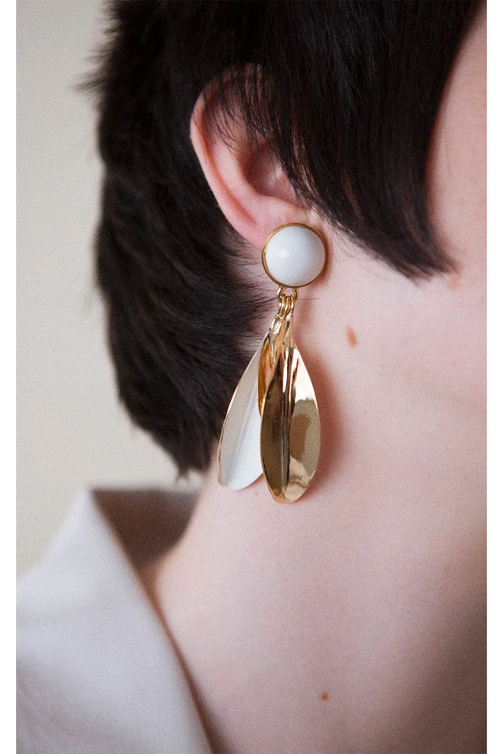 LEAVES AND BALLOON EARRINGS
