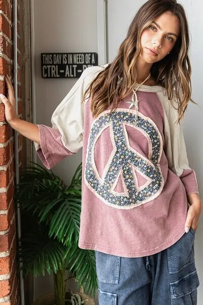 Mauve Peace Sign Patch Mineral Washed T-Shirt