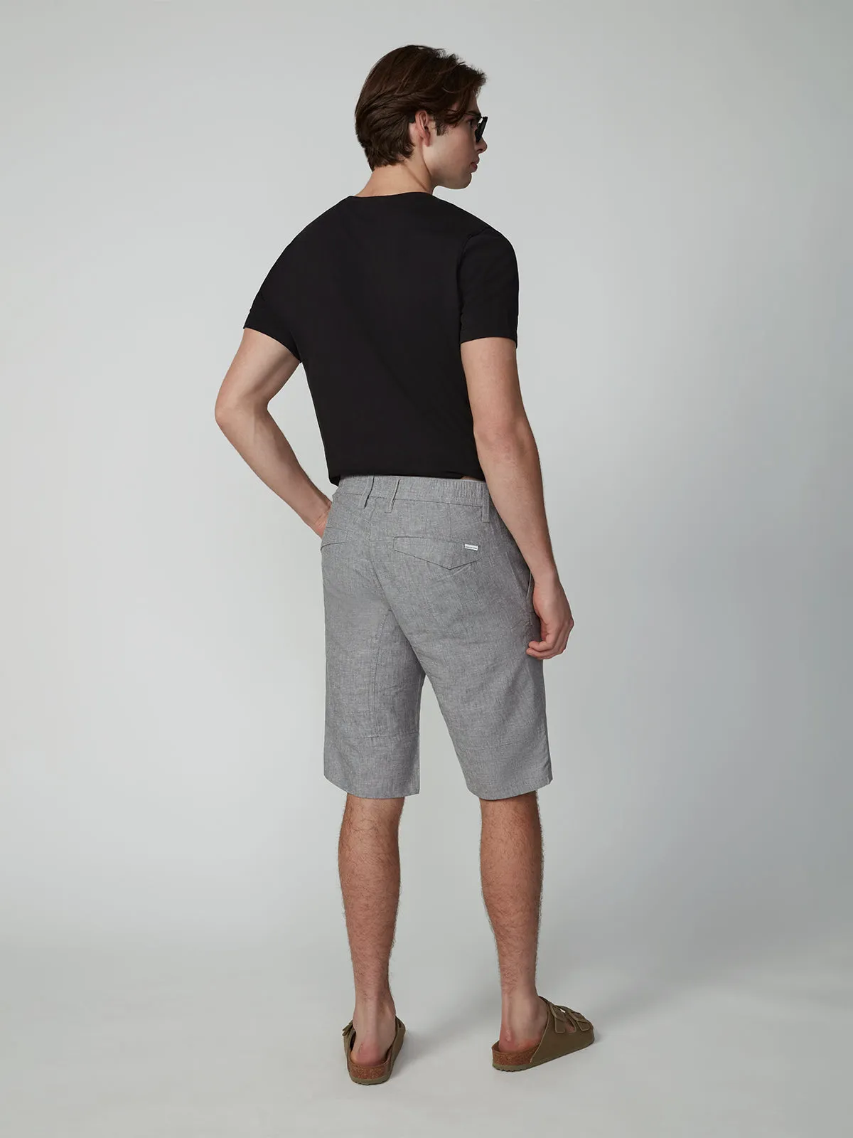 MEN'S CARGO LINEN CAPRI SHORT
