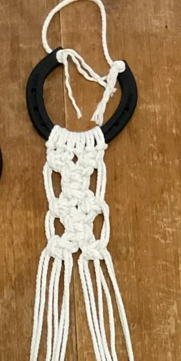 Minimalist Handmade Single Hat Hanger - Cream