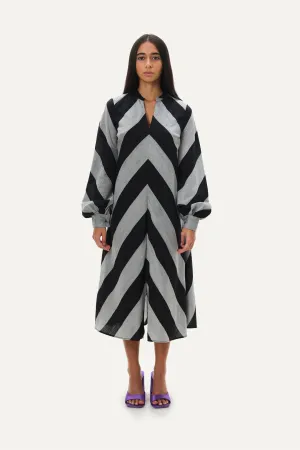 Naushad Ali   I   Trapeze dress Chevron Signature Spring Summer 2025 Black   Smoke Grey Handwoven silk cotton NA SS24 W14