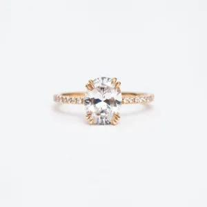 Oval Eleonore Delicate Pavé Ring