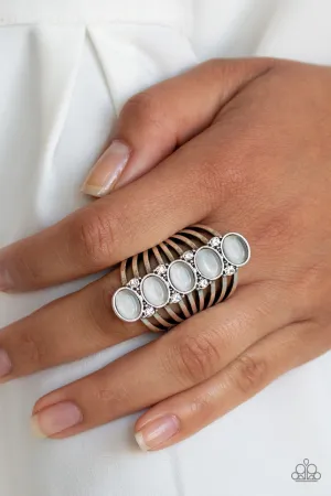 Paparazzi - BLING Your Heart Out - White Ring