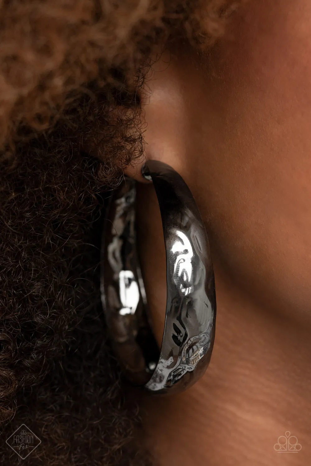 Paparazzi - Hey, HAUTE-Shot -Gunmetal Hoop Earrings