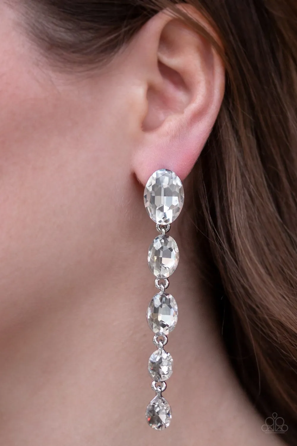 Paparazzi Red Carpet Radiance Earrings White