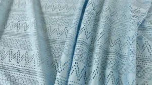 REMNANT 0.50m x 1.50m -STRETCHY LACE - Vintage inspired zigzag design