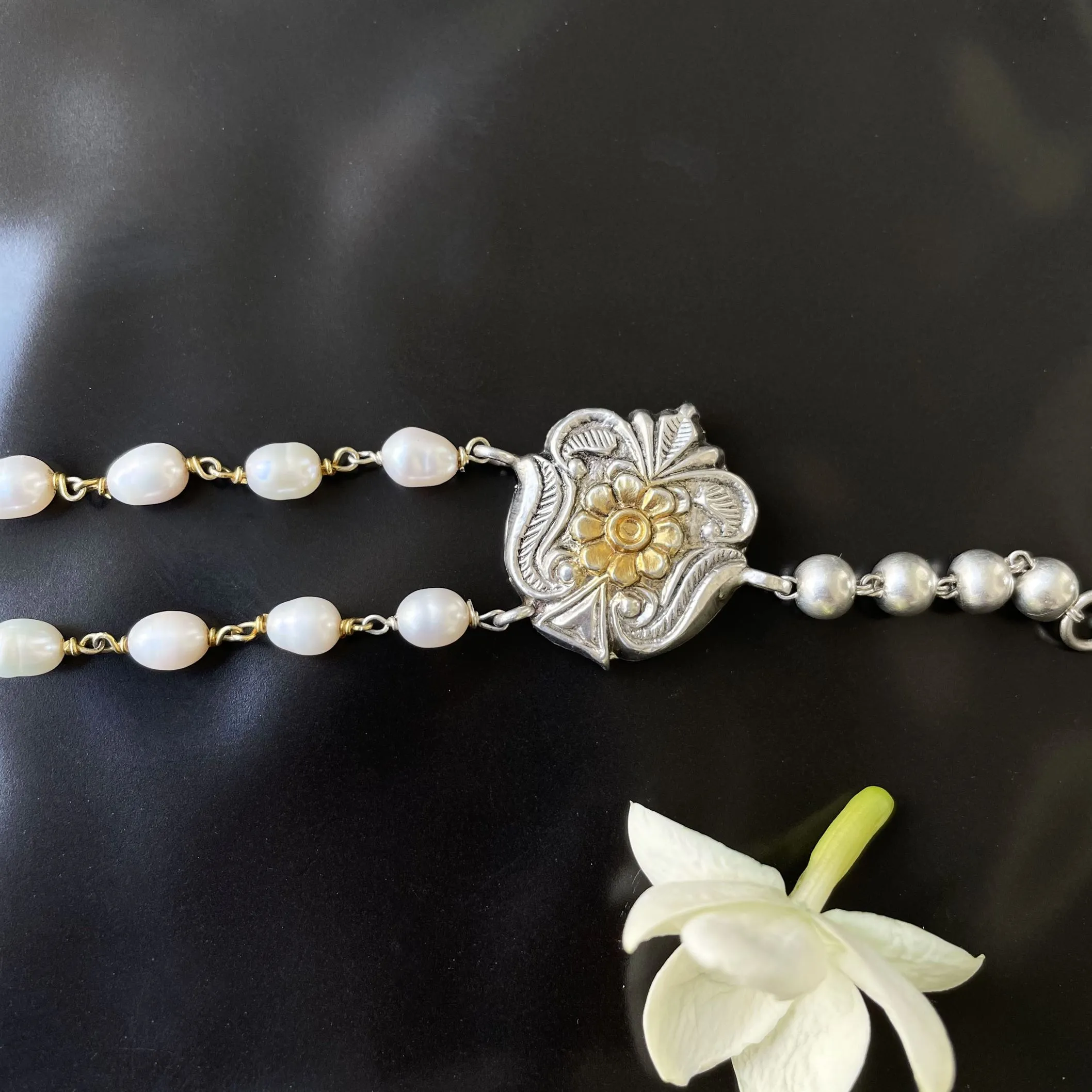 Sheetal Zaveri   I   Jheel Choker (Natural Pearls) Hancrafted Earrings, Natural pearls used.  SZ-C39b