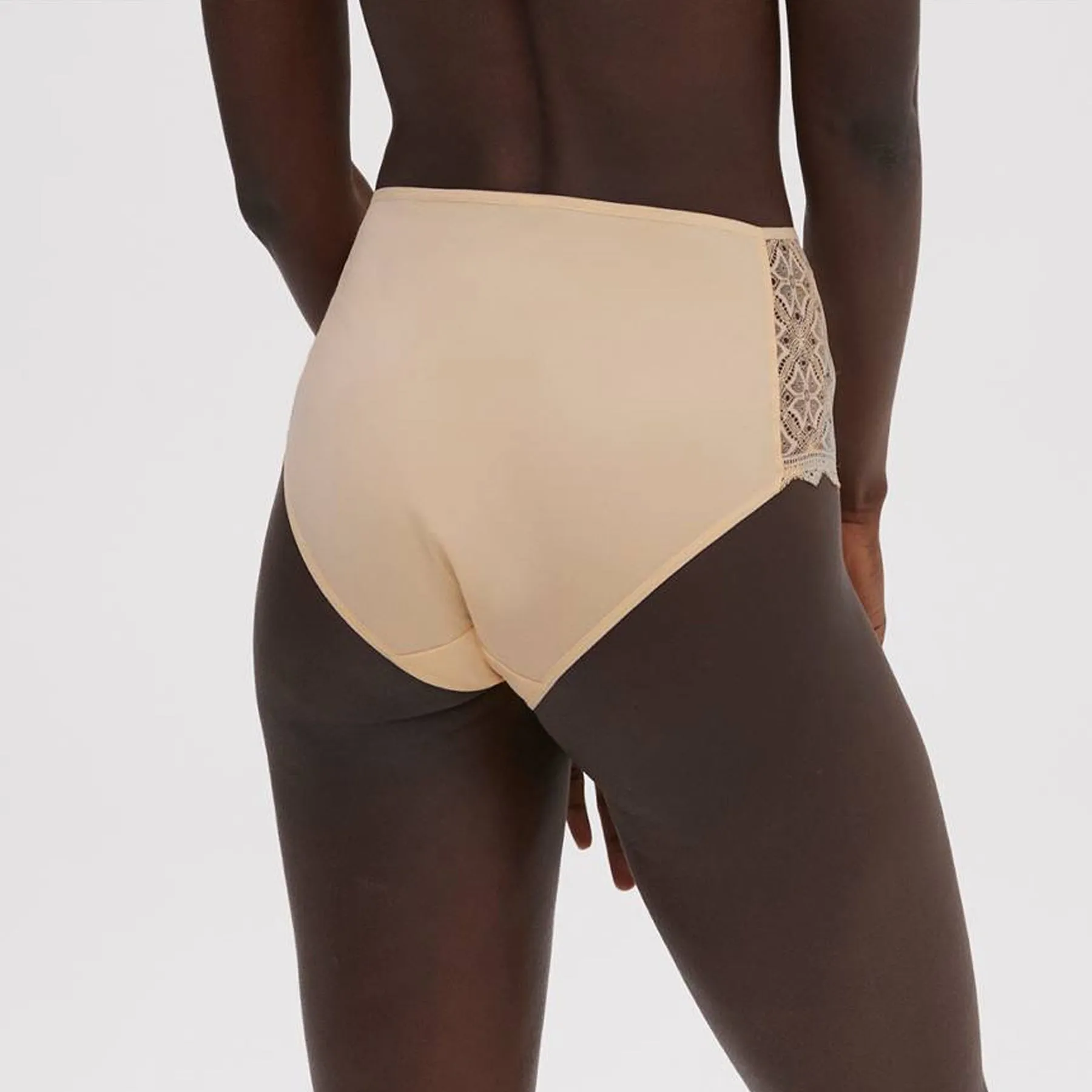 Simone Pérèle Escale Retro Brief
