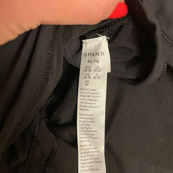 SPANX Low Impact Sports Bra size XL