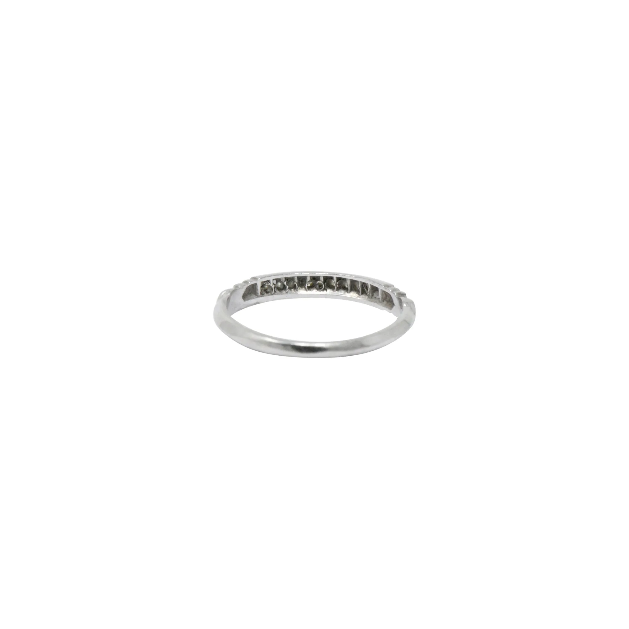 Sweet Art Deco 0.15 CTW Diamond Platinum Band Ring