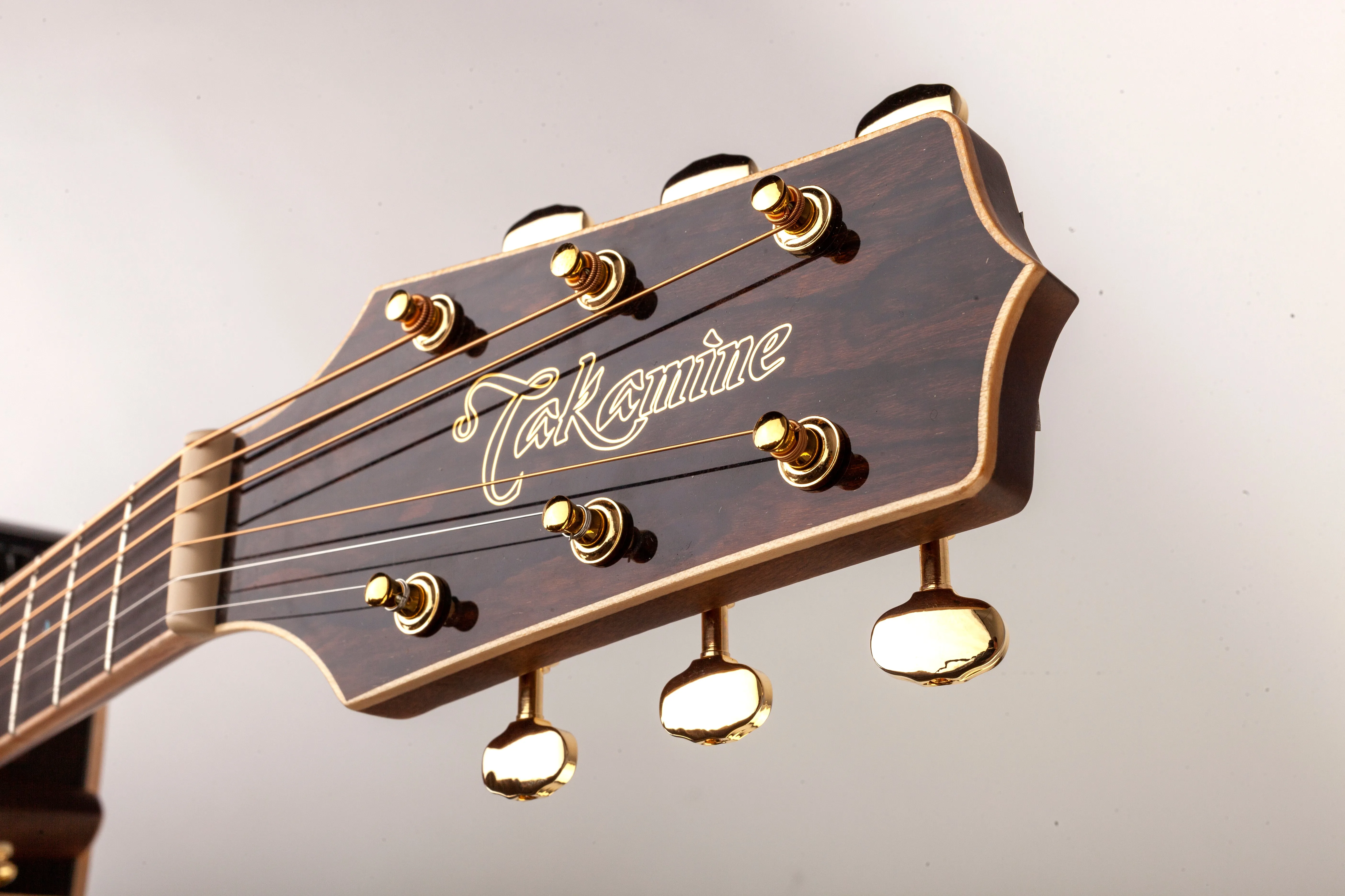 Takamine GN90CE-ZC