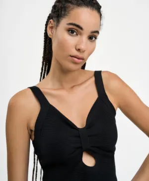 Top with Straps and a Front Knot