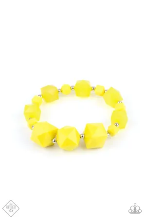Trendsetting Tourist - Yellow