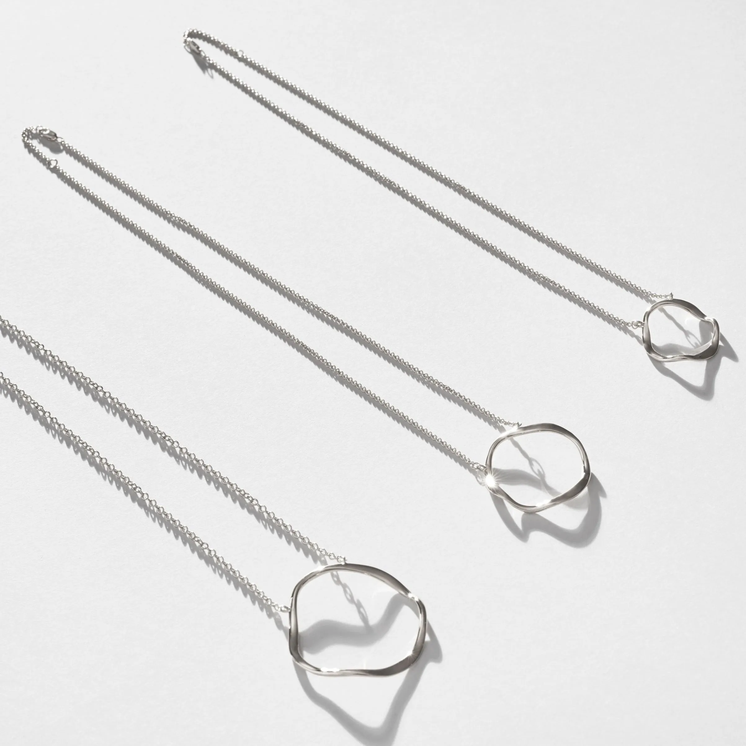 Wave Necklace Medium