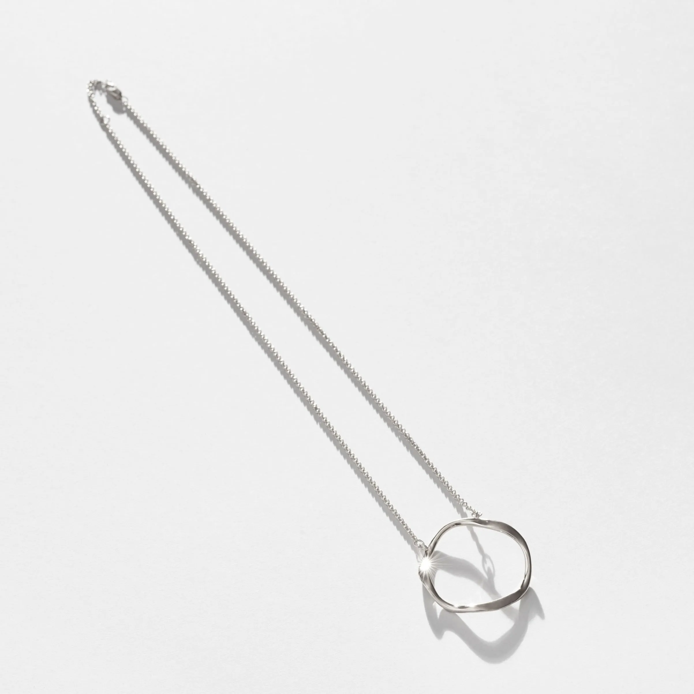 Wave Necklace Medium