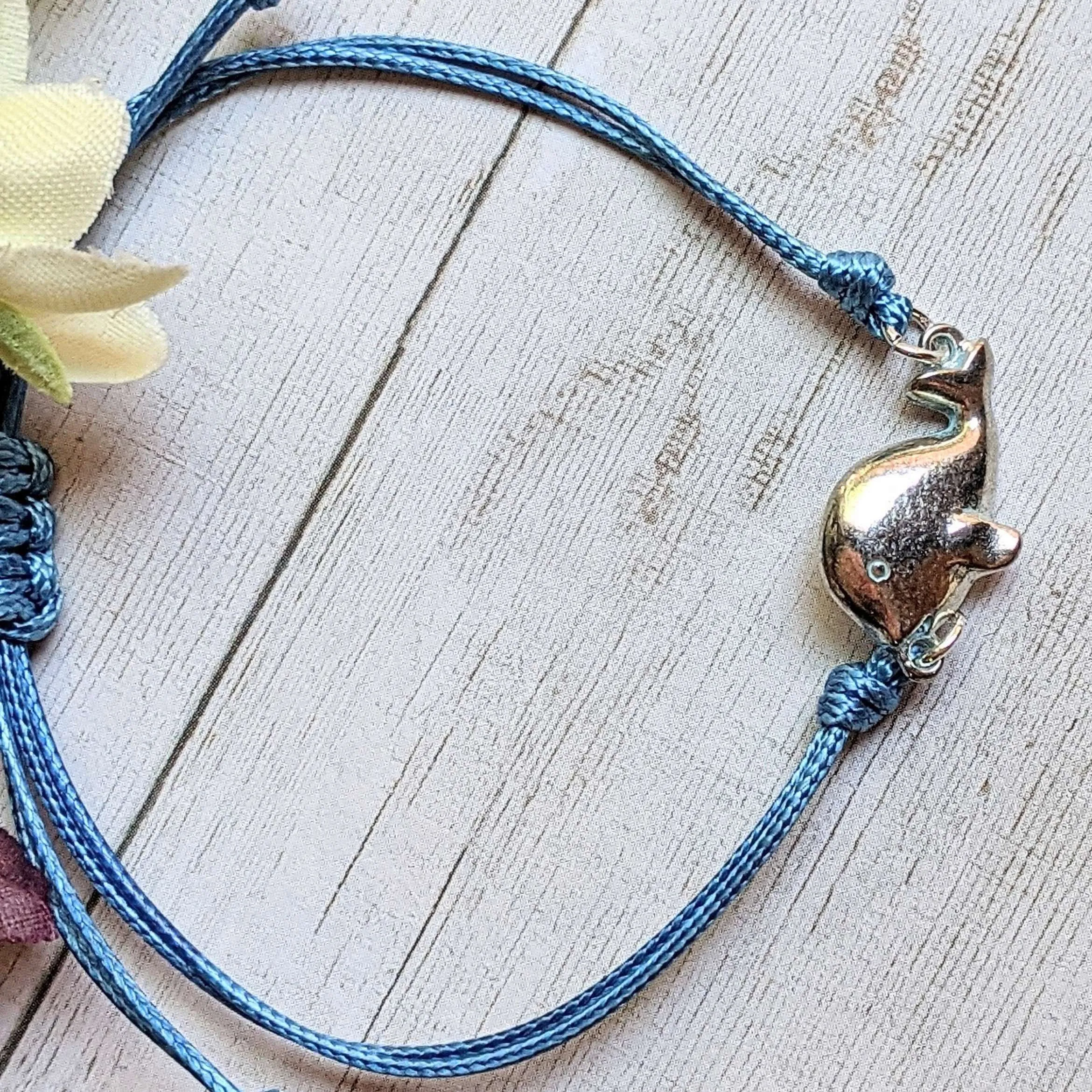 Whale Waxed Cord surfer Bracelet