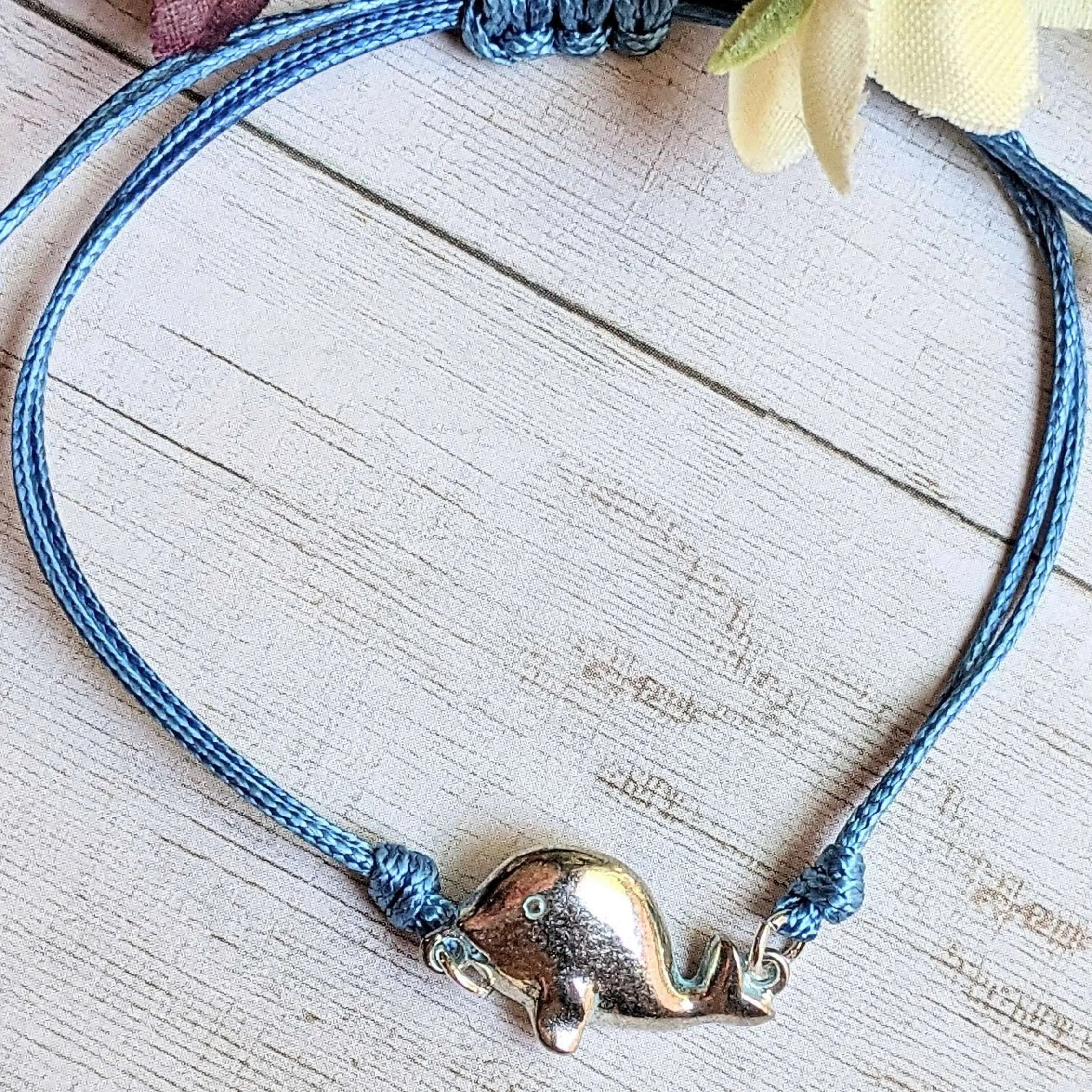 Whale Waxed Cord surfer Bracelet